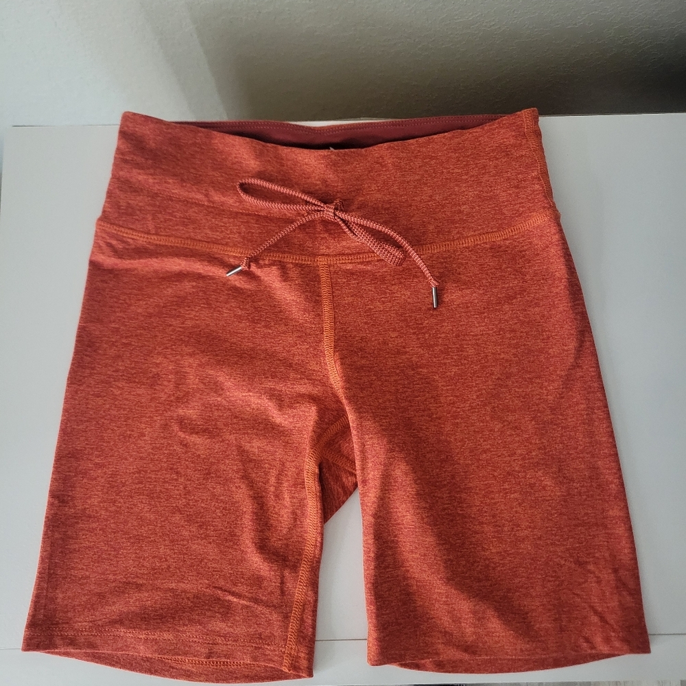 Rabbit EZ Shorts Women’s Size Small, Red, NWOT
